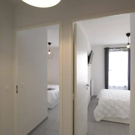 Lumineux 4p/8 Pers, 2 Terrasses, Parking Prive, Coeur De - Fr-1-330c-119